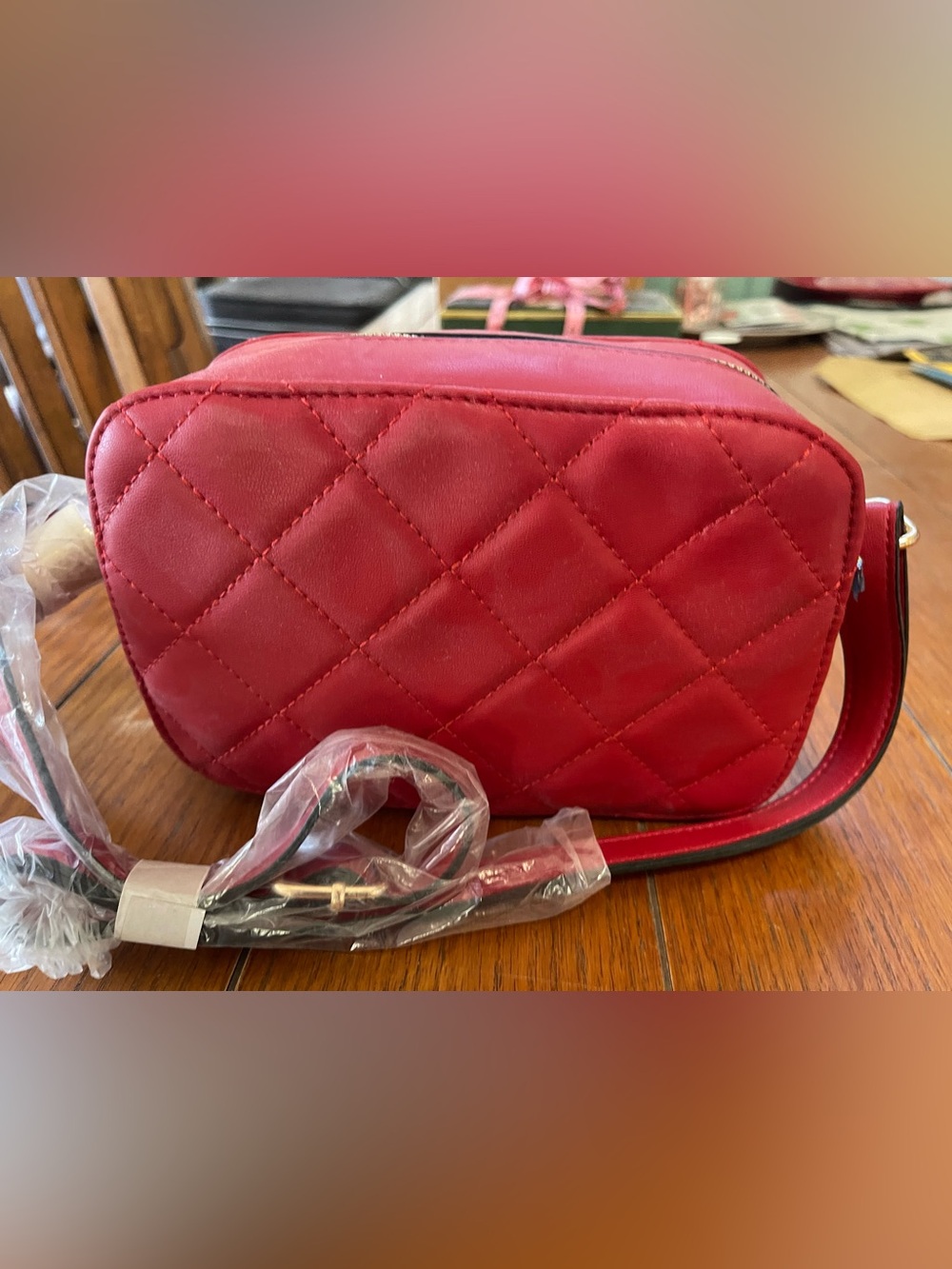 NEW Venus Quilted Red Crossbody Bag - Women's Shoulder Purse - Picture 3 of 3